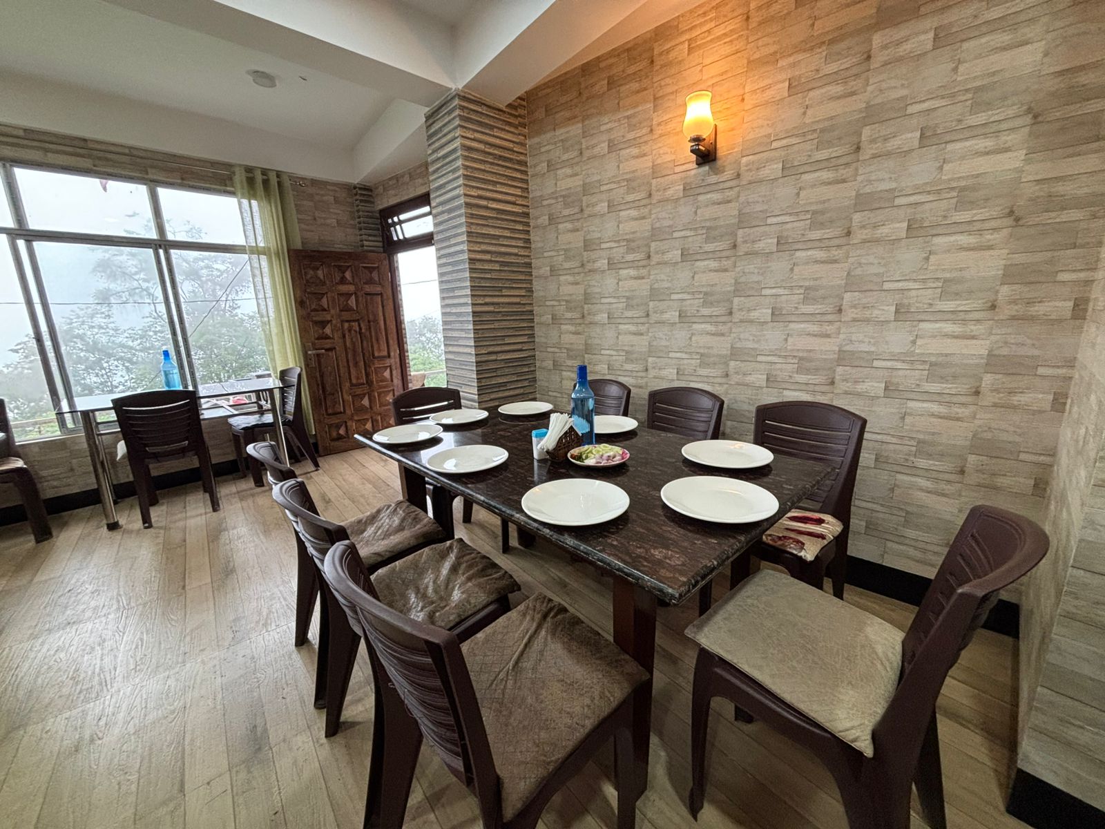 Dinning Hall - Shayan Homestay Takdah